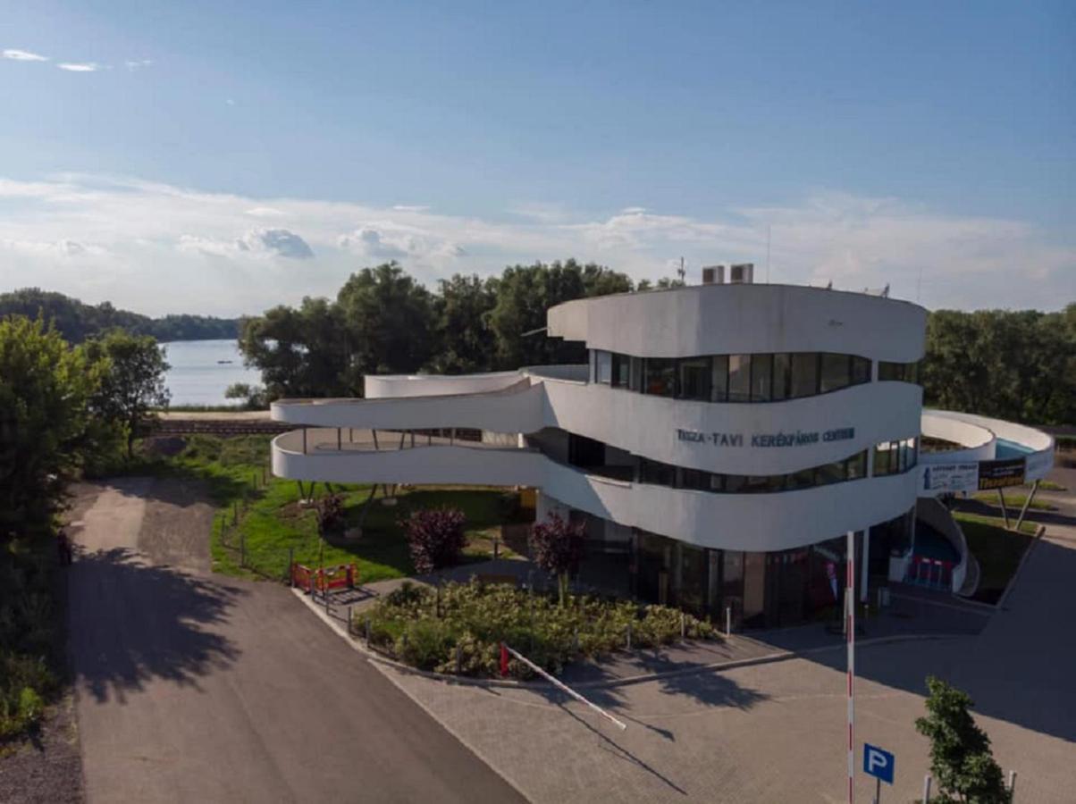 Opustisza7 Apartman Tiszafüred Esterno foto